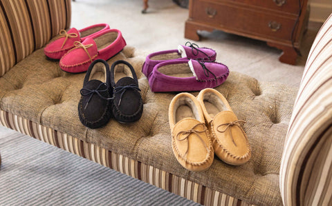 Sustainable & Stylish Shearling Slippers for All Season