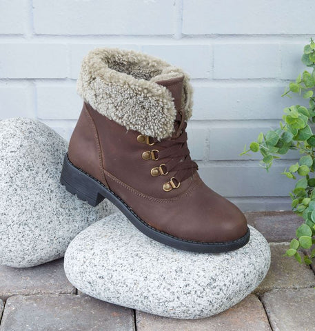 Womens Shearling Boots